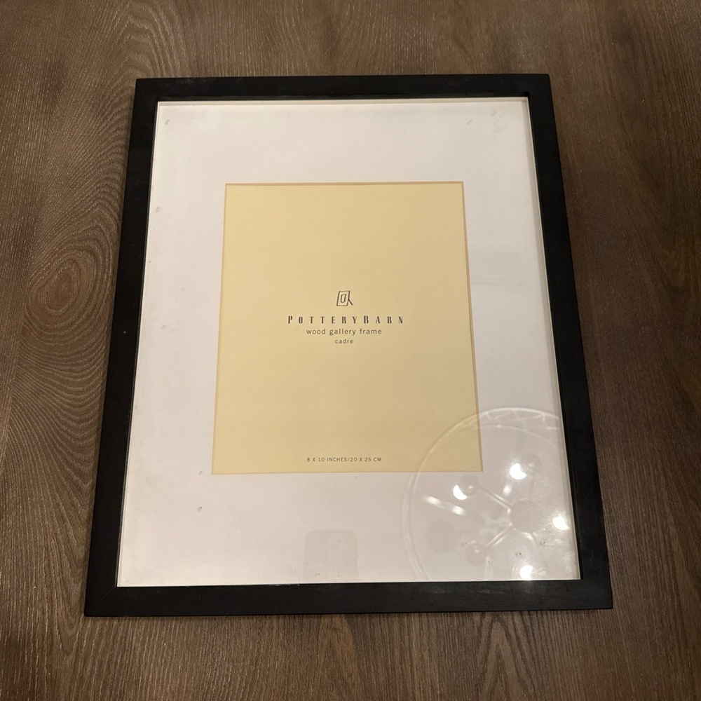 Pottery Barn Wood Gallery Frame Black‎ 8 x 10 inch Photo Matted